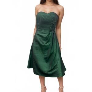 NEW LAST DRESS rosette kiss enchanting strapless dress in emerald